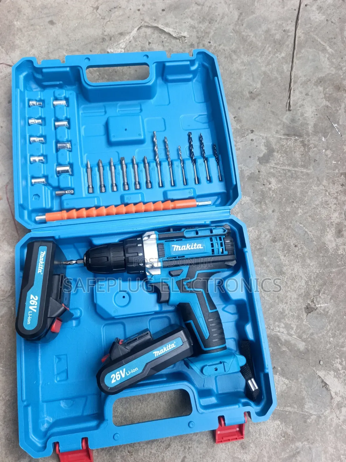 Makita 26V Drill & Screwdriver – Complete Portable Tool Set