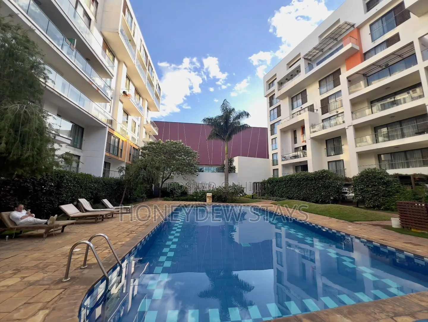 Furnished 4 Bedroom Villa + DSQ Garden City | Pool, Gym & Garden
