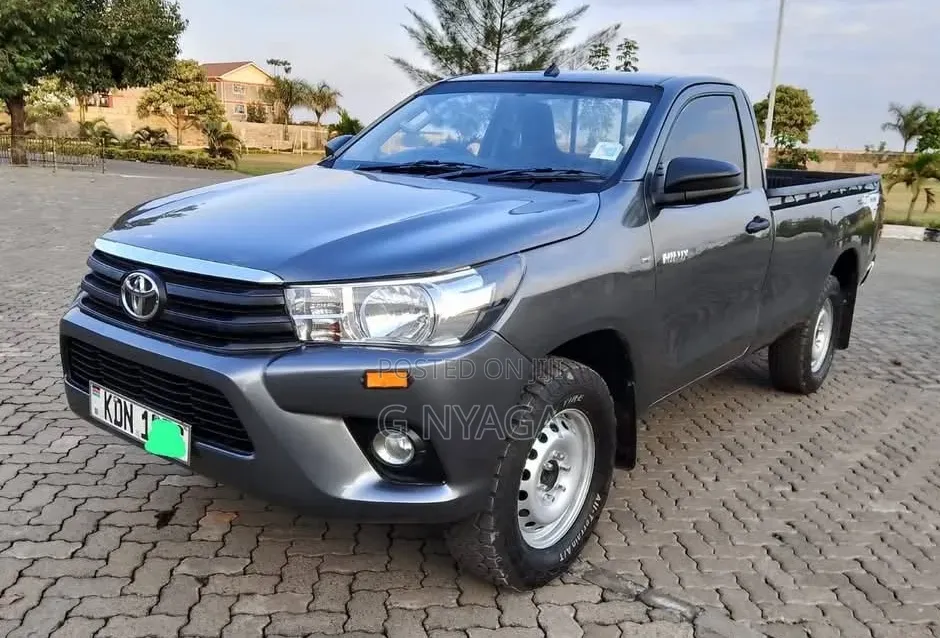 Toyota Hilux 2023