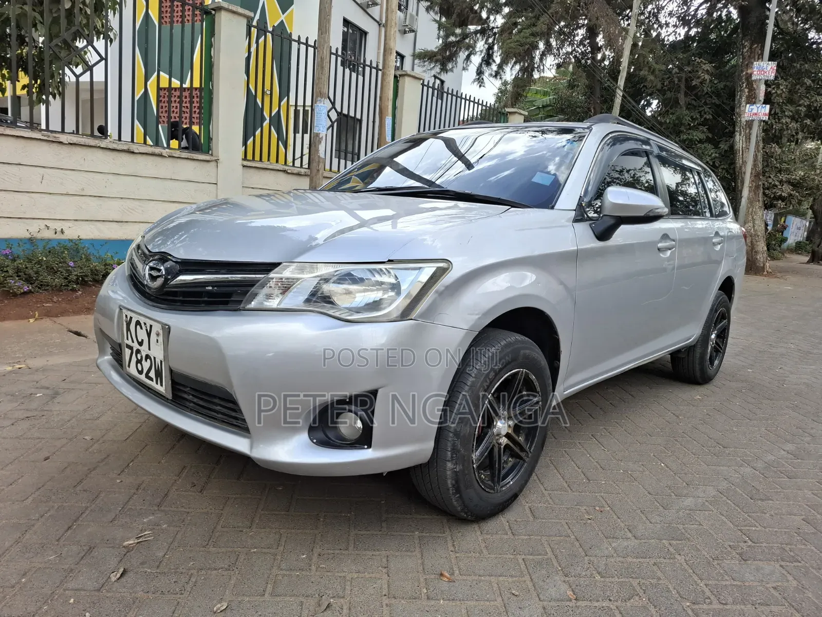 Toyota Corolla Fielder 1.5 Petrol FWD 2013 Gray