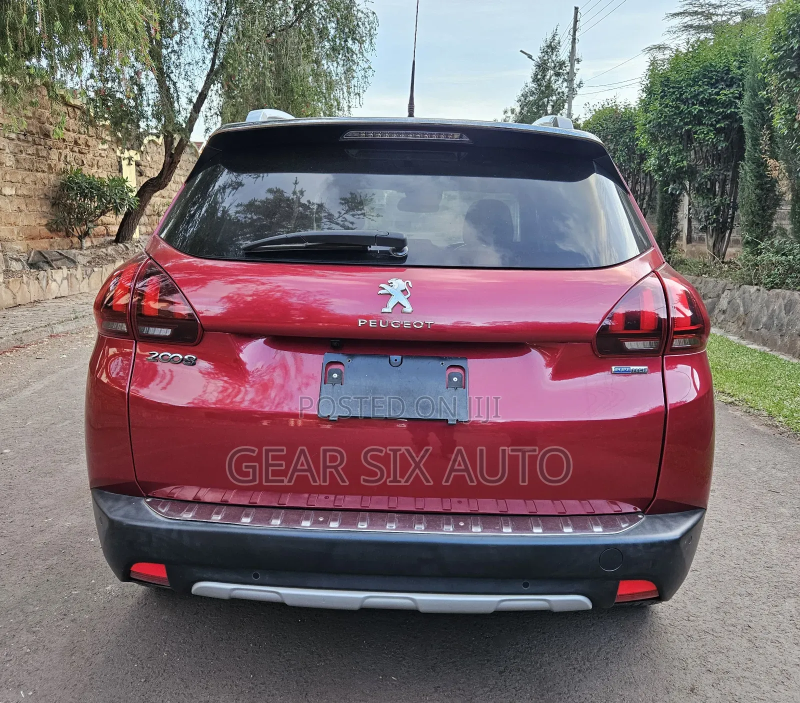 Peugeot 2008 1.2 PureTech (130 Hp) 2017 Red