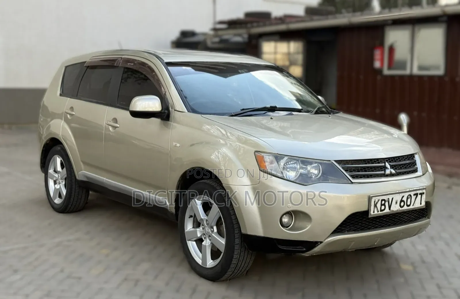 Mitsubishi Outlander 2006 Gold