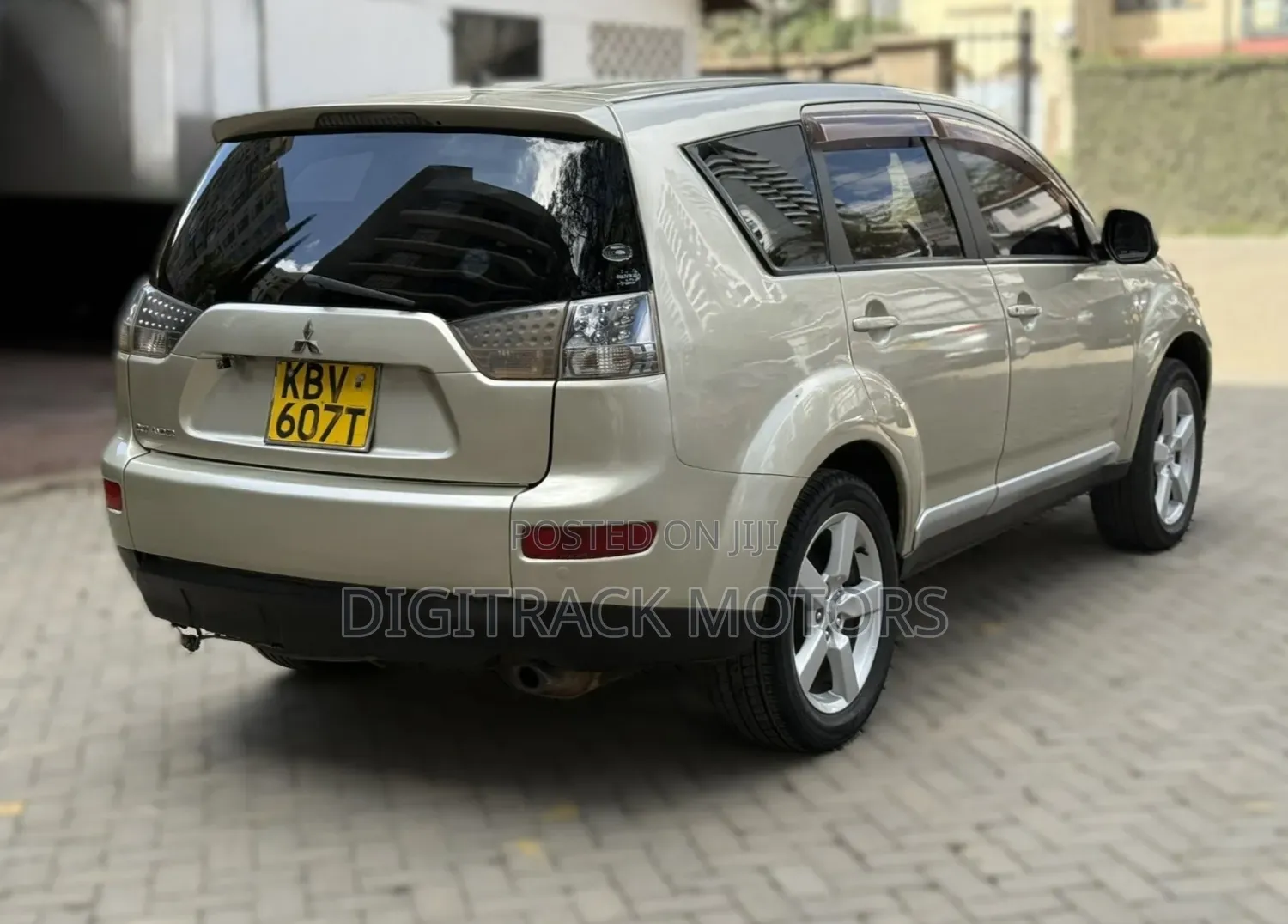 Mitsubishi Outlander 2006 Gold