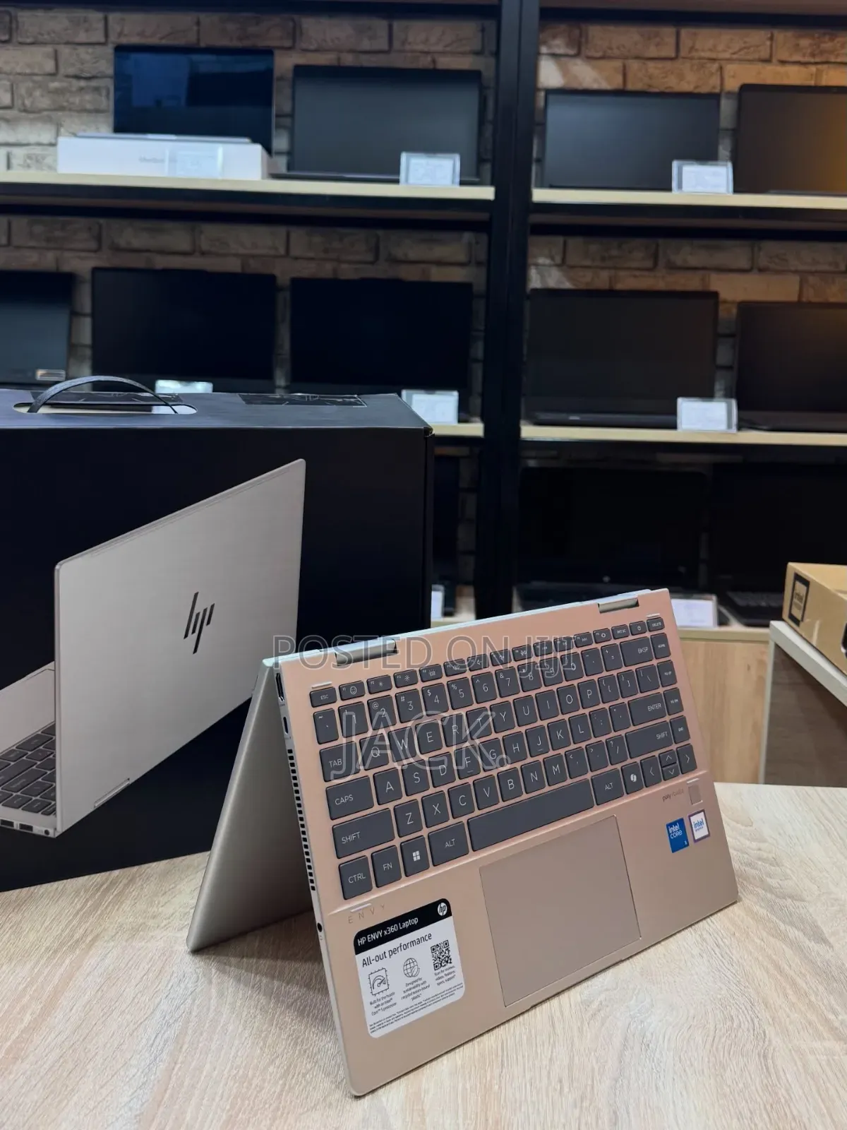 Laptop HP Envy x360 13z 8GB Intel Core i7 SSD 512GB