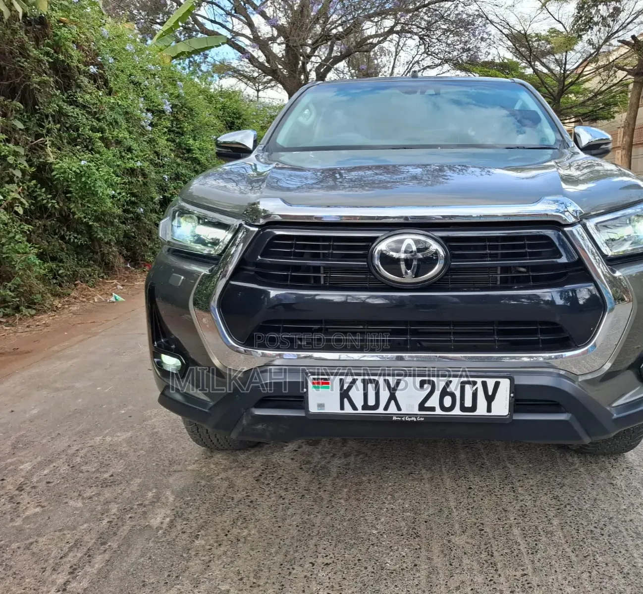 Toyota Hilux 2021 Gray