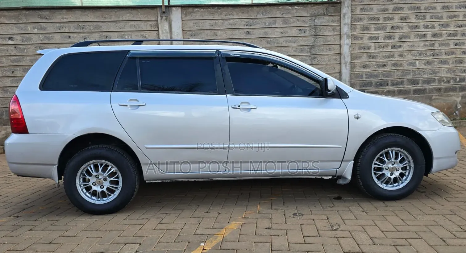 Toyota Corolla Fielder 2005 Silver