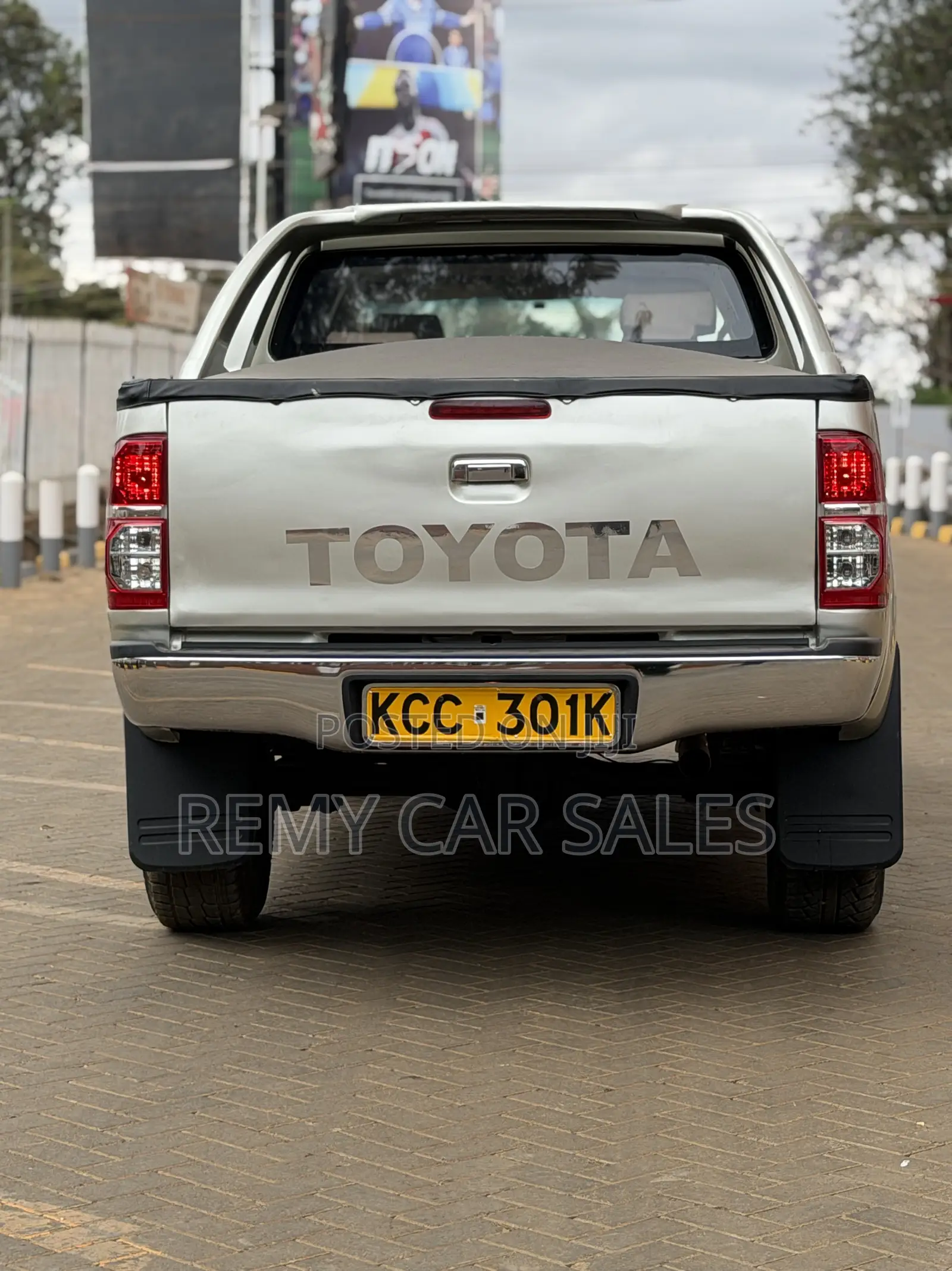 Toyota Hilux 2008 Silver
