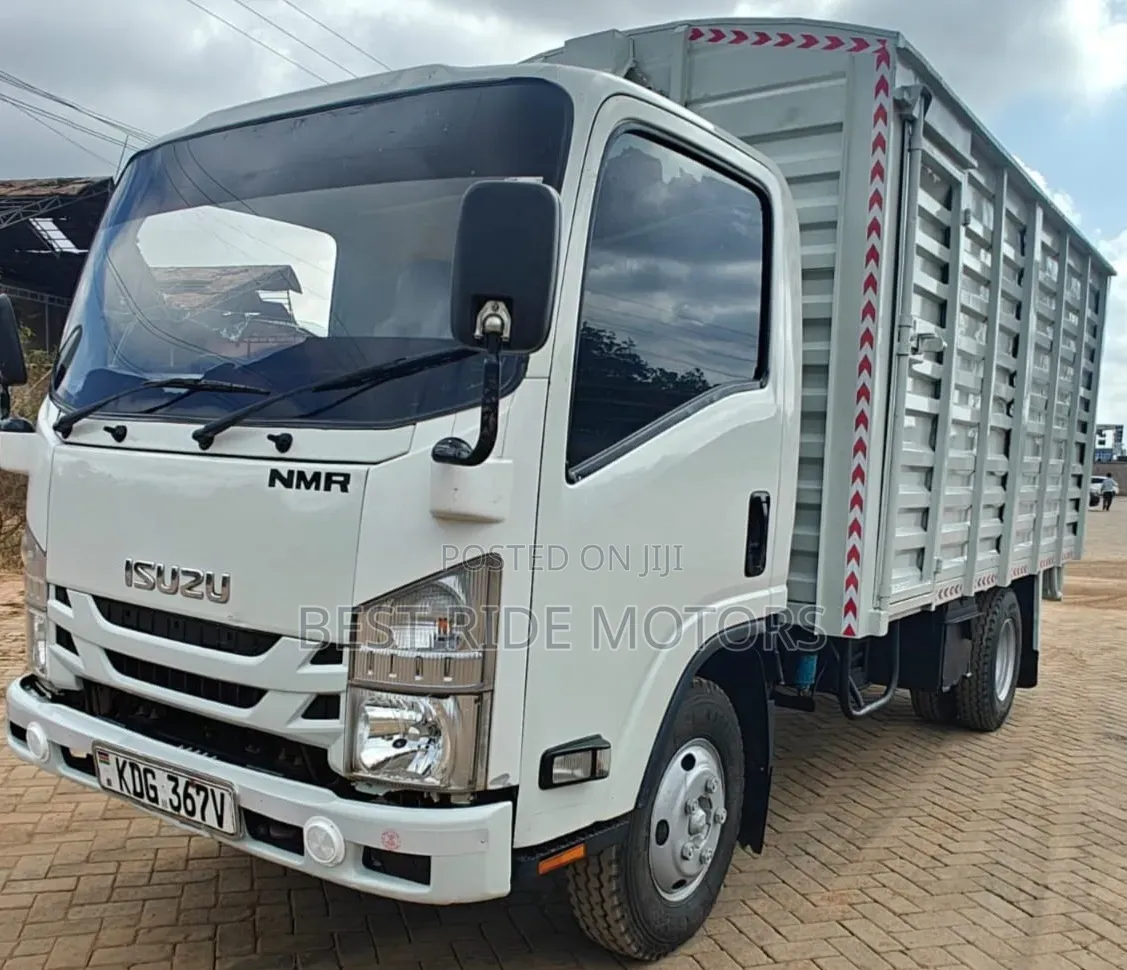 Isuzu NMR Local 2021 White