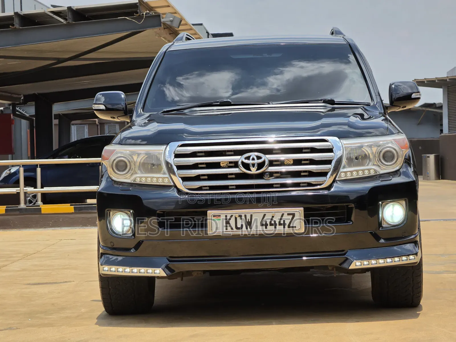 Toyota Land Cruiser 2012 Black