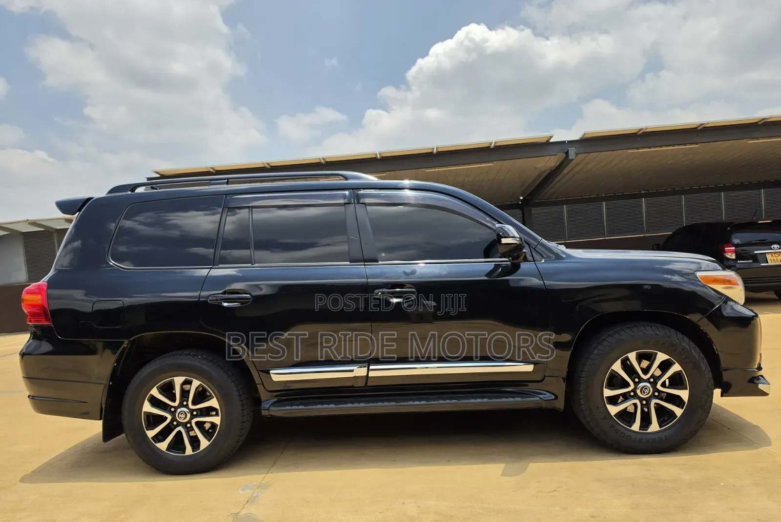Toyota Land Cruiser 2012 Black