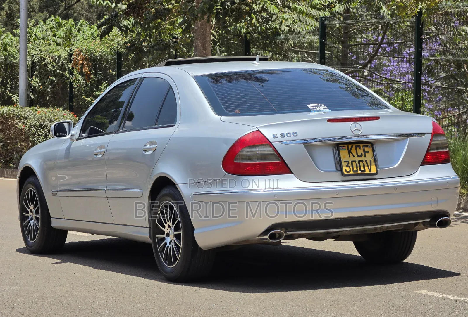 Mercedes-Benz E300 2008 Silver