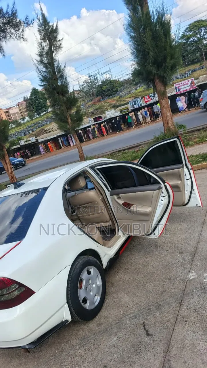 Toyota Corolla 2008 White