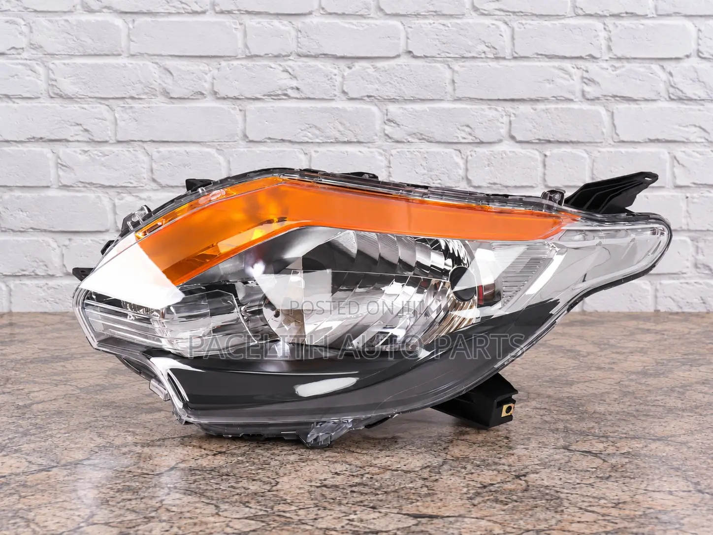 Casp Head Lamp / Light Mitsubishi L200 Triton 2015/2016/2018 Black CLR
