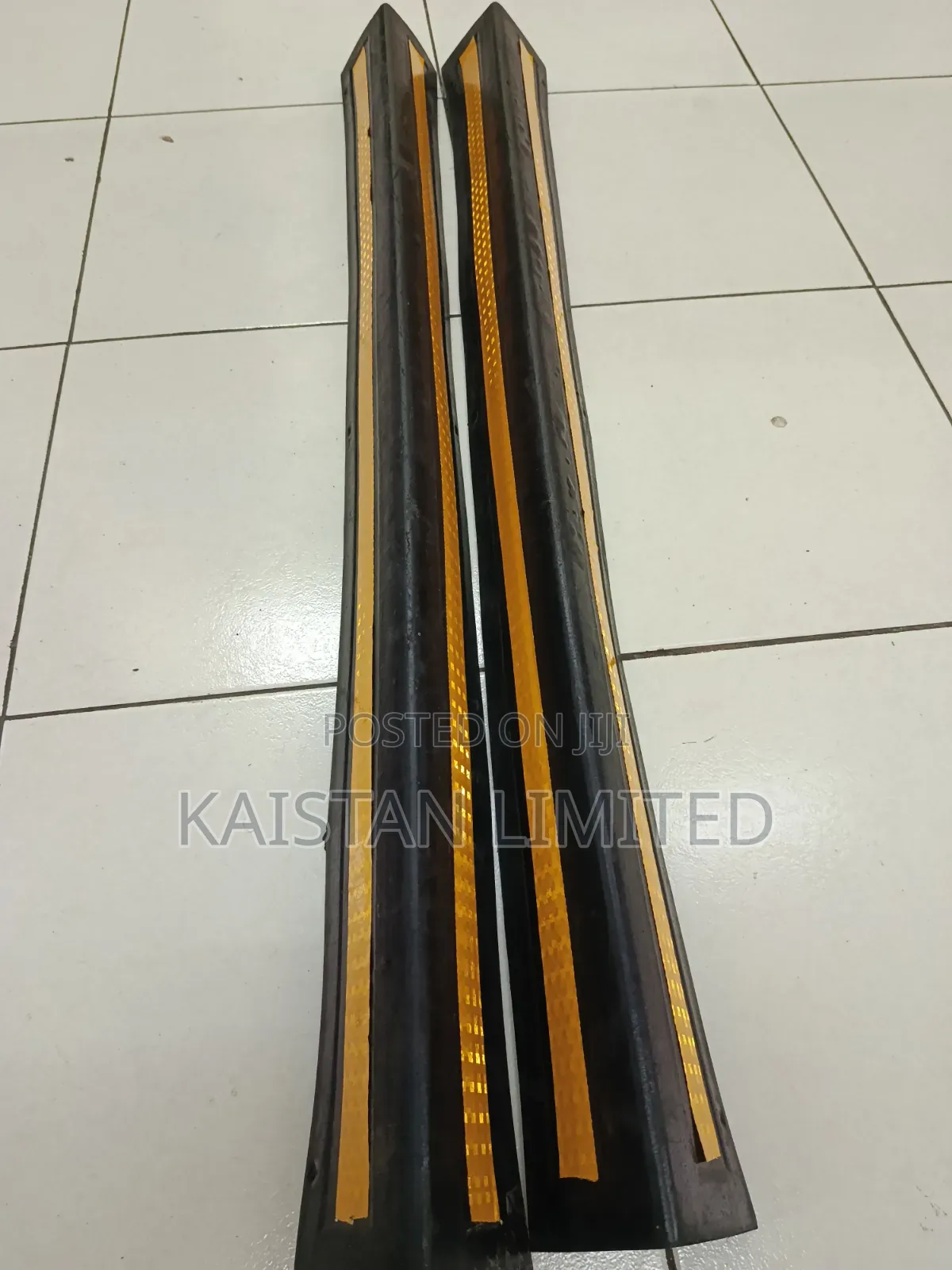 Heavy Duty Reflective Corner Guard / Safety Protector