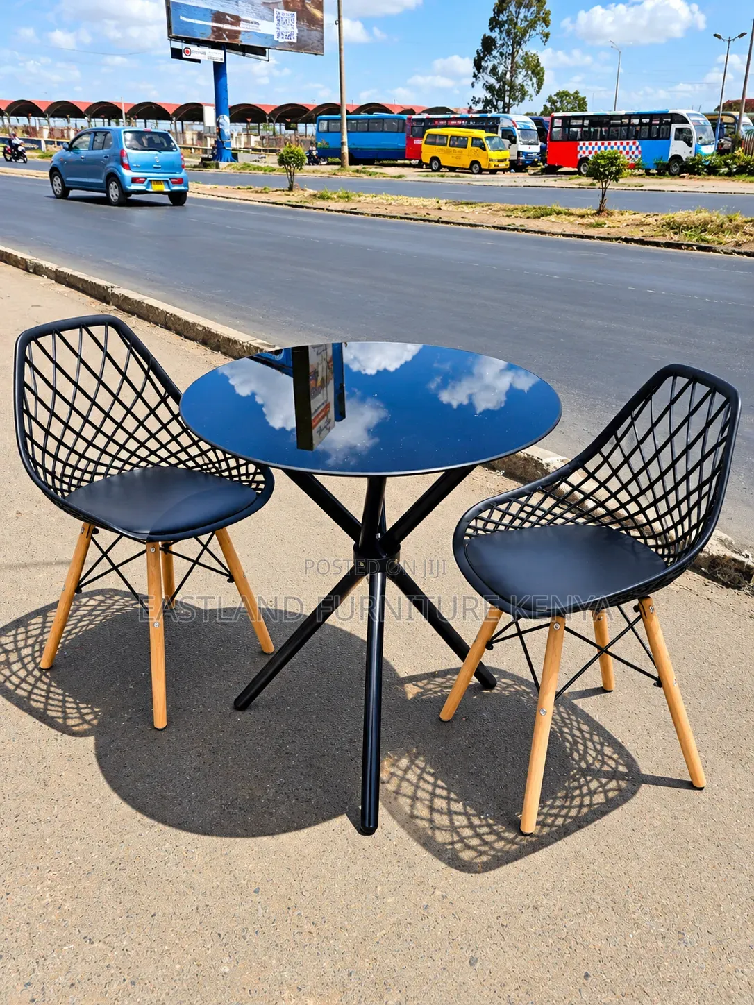 Modern Outdoor Bistro Set – Round Glass Table