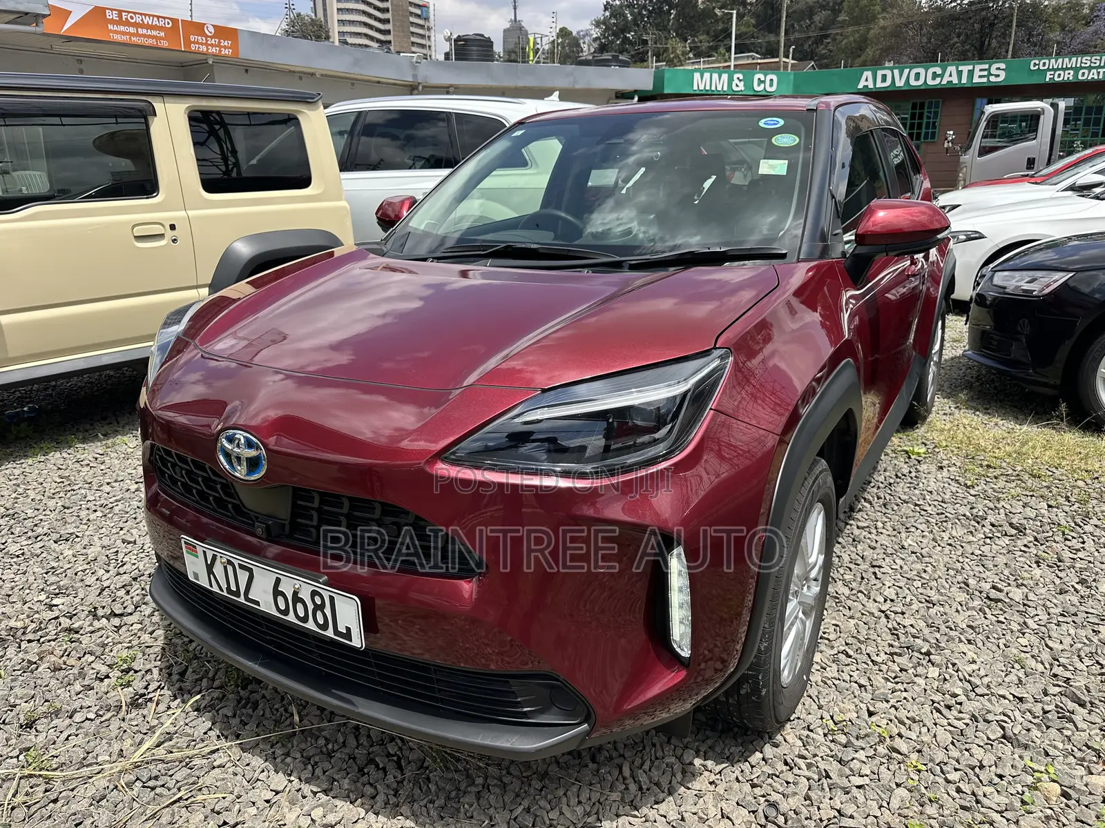 Toyota Yaris Cross 1.5 Hybrid AWD 2020 Burgundy