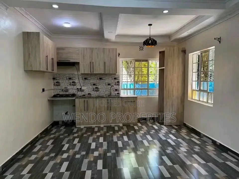 3bdrm Bungalow in Karen C for rent