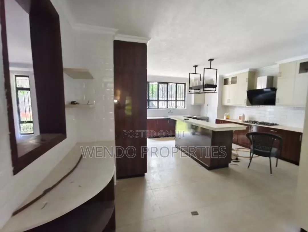 4bdrm Villa in Karen C for rent