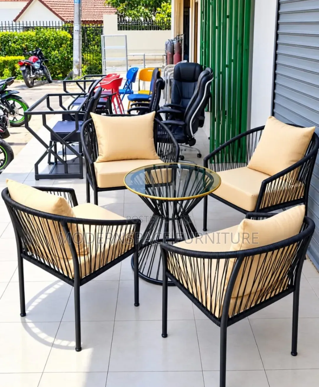 4 Seater Outdoor Set/Outdoor Furniture
