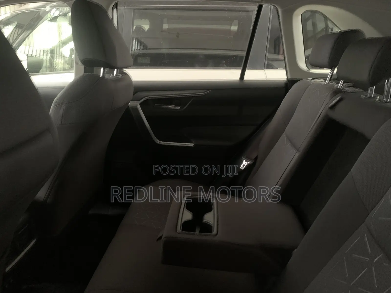 Toyota RAV4 Limited AWD 2020 White
