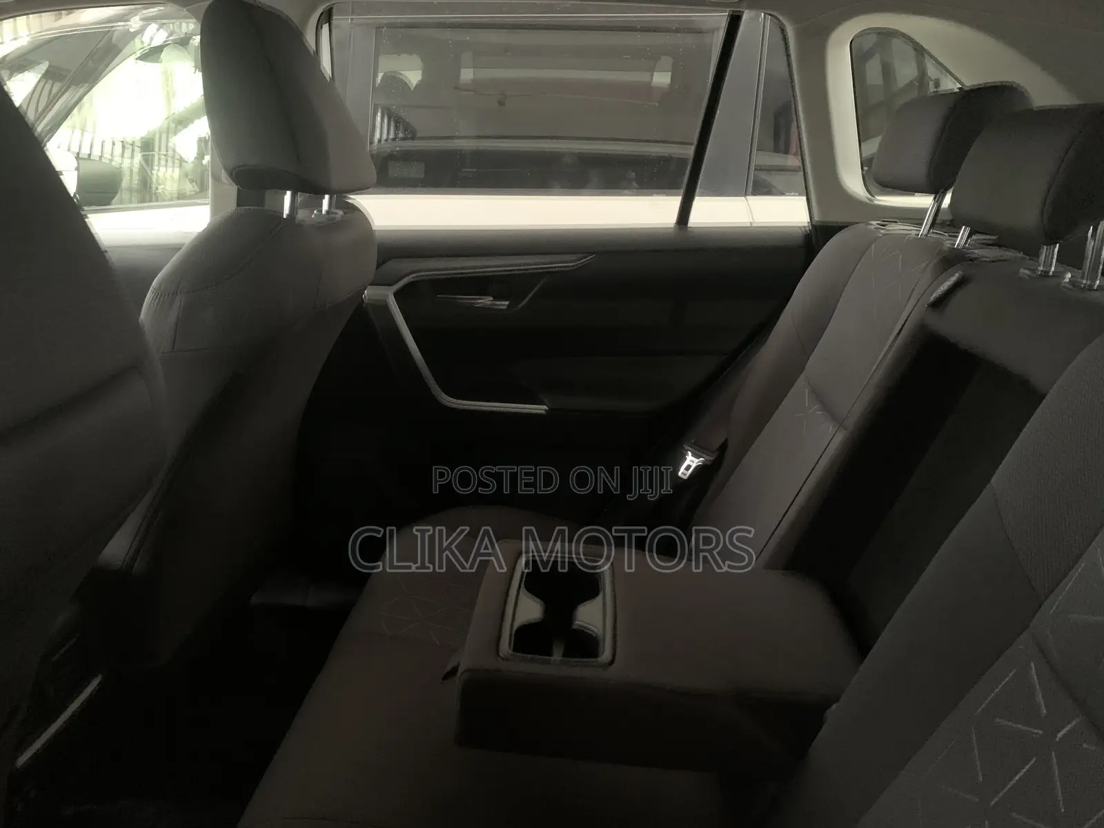 Toyota RAV4 Limited AWD 2020 White