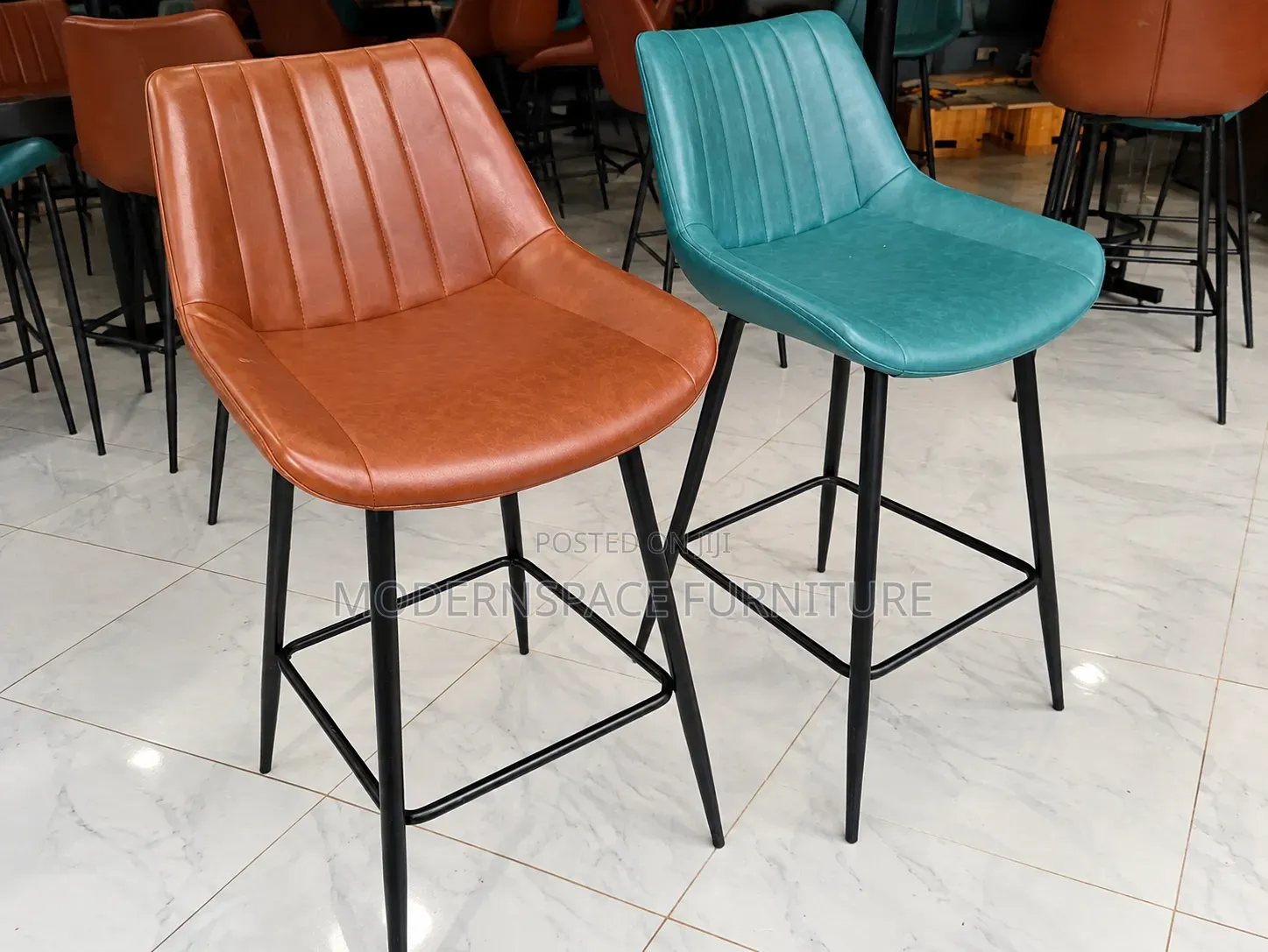 Brown Bar Stools | Kitchen Counter & Restaurant High Chairs