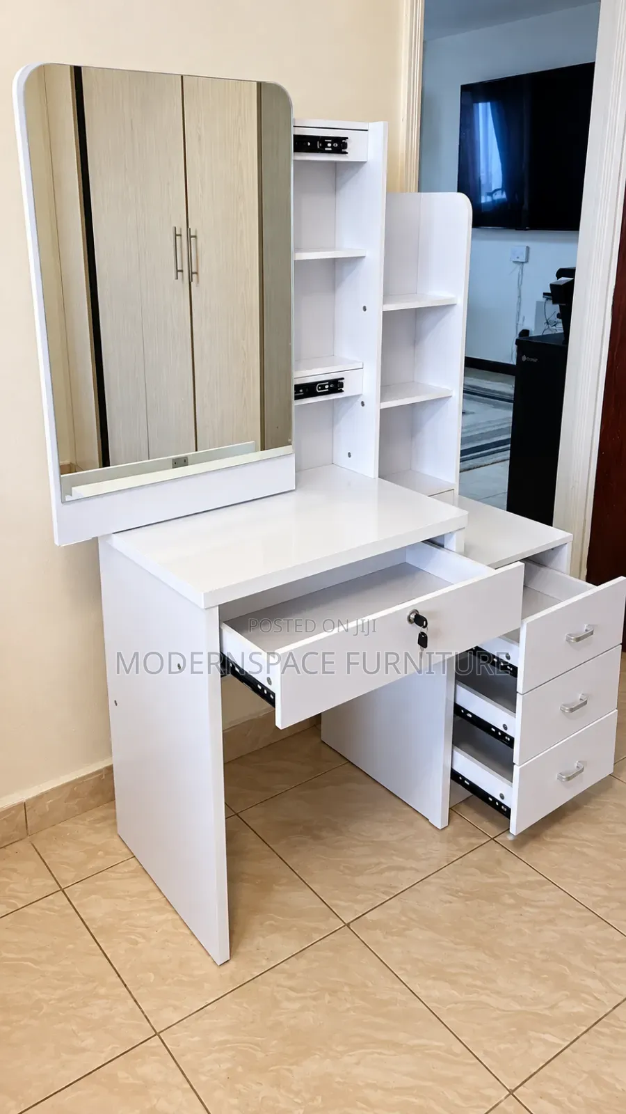 Dressing Table With Sliding Mirror