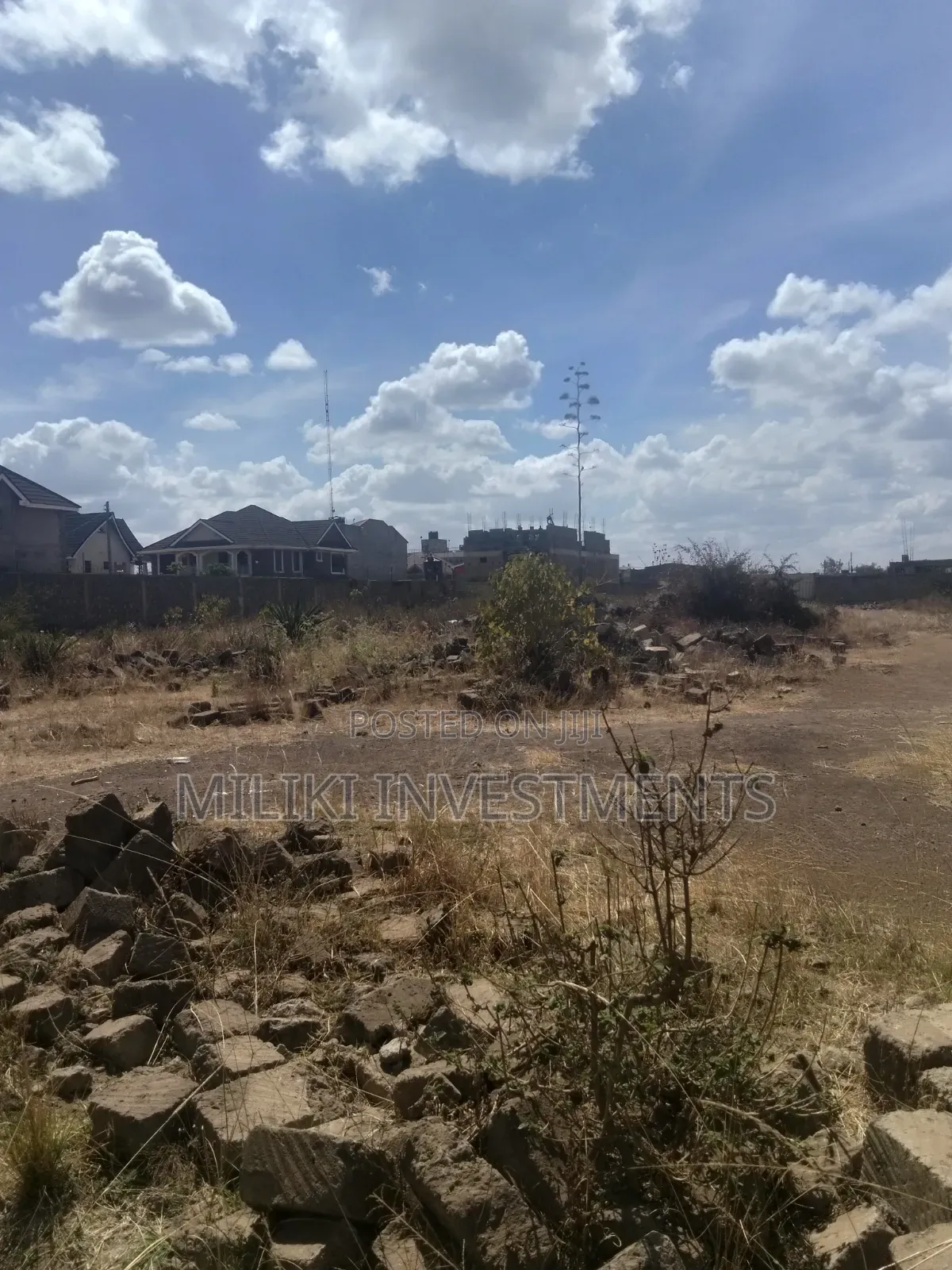 1 and Quarter Acre on Sale RUIRU- Kamakis -KARUGURU Area