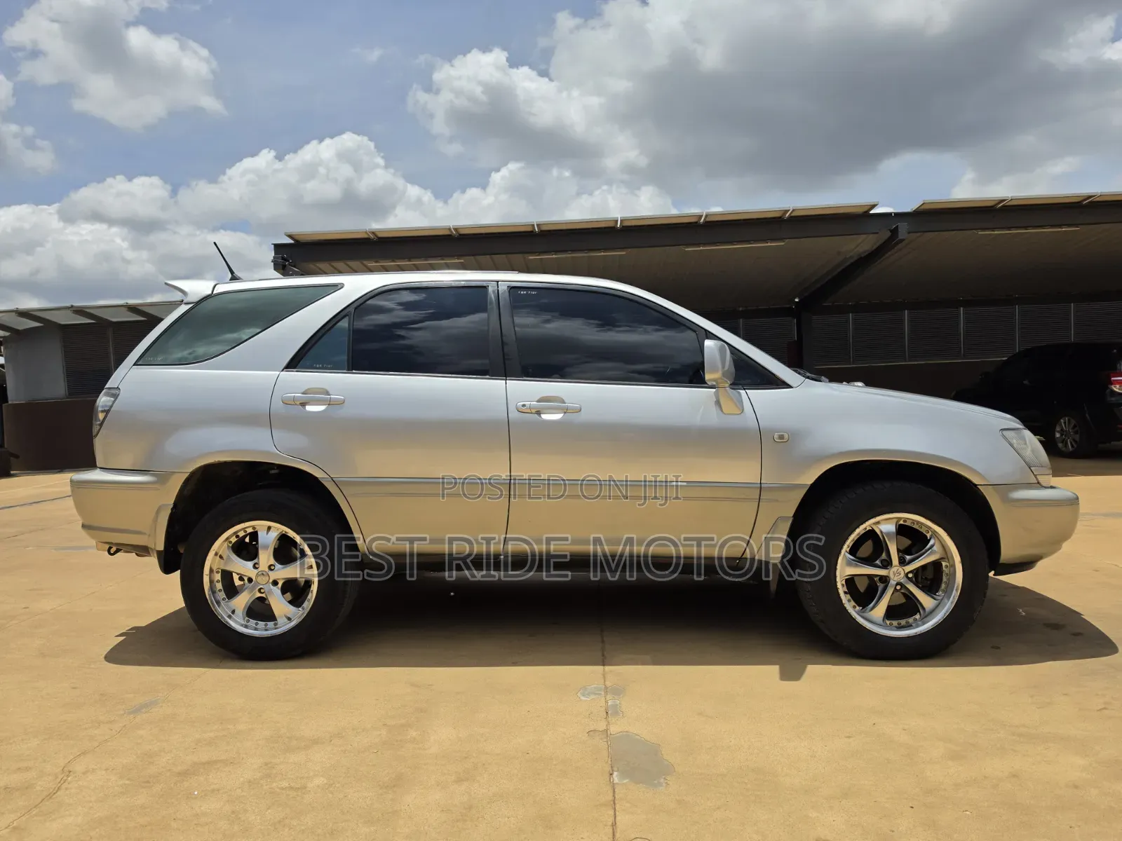 Toyota Harrier 2002 Silver