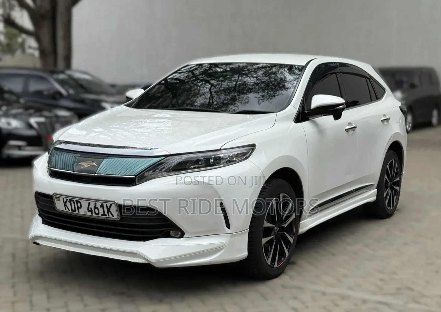Toyota Harrier 2.0 2018 Pearl
