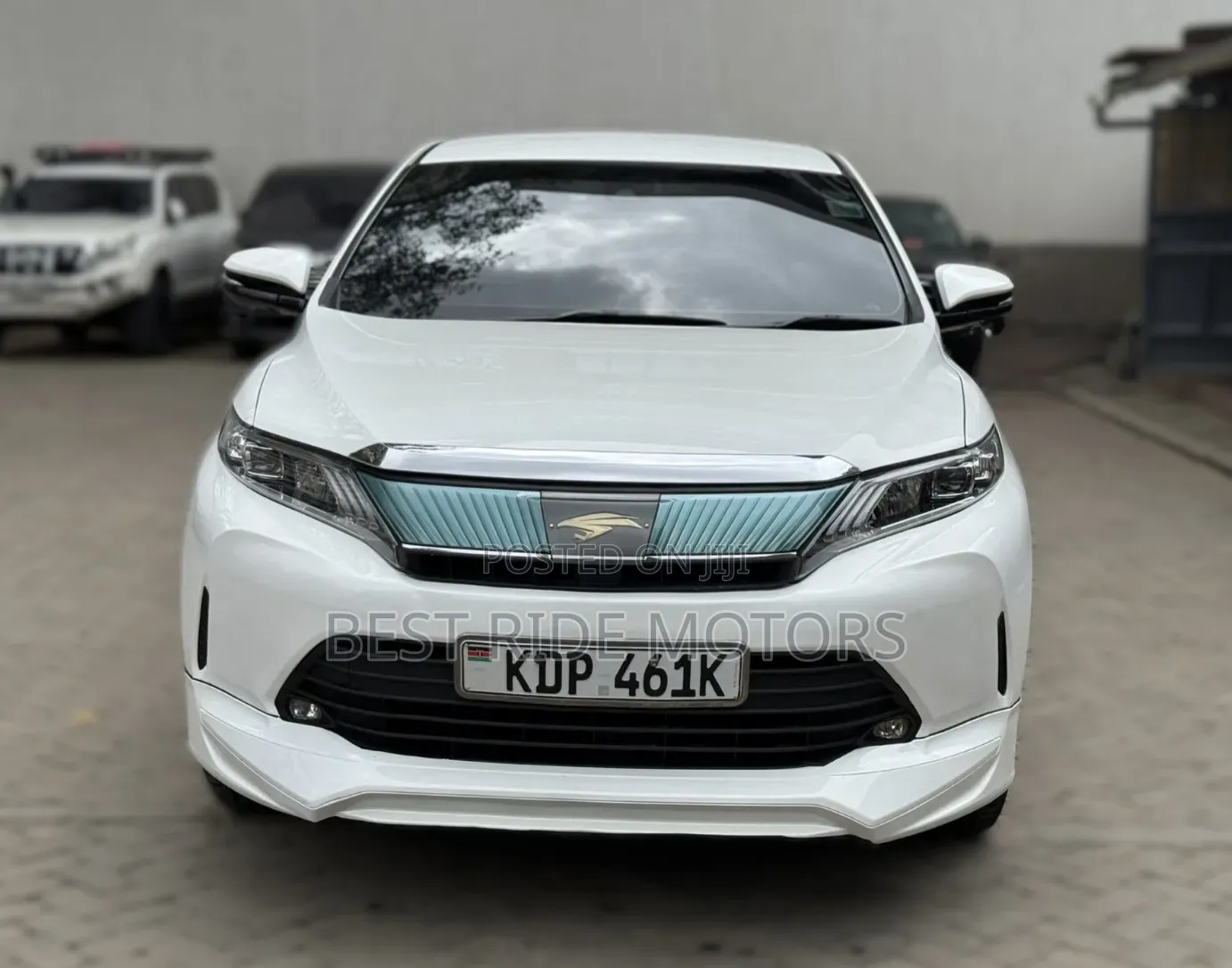 Toyota Harrier 2.0 2018 Pearl