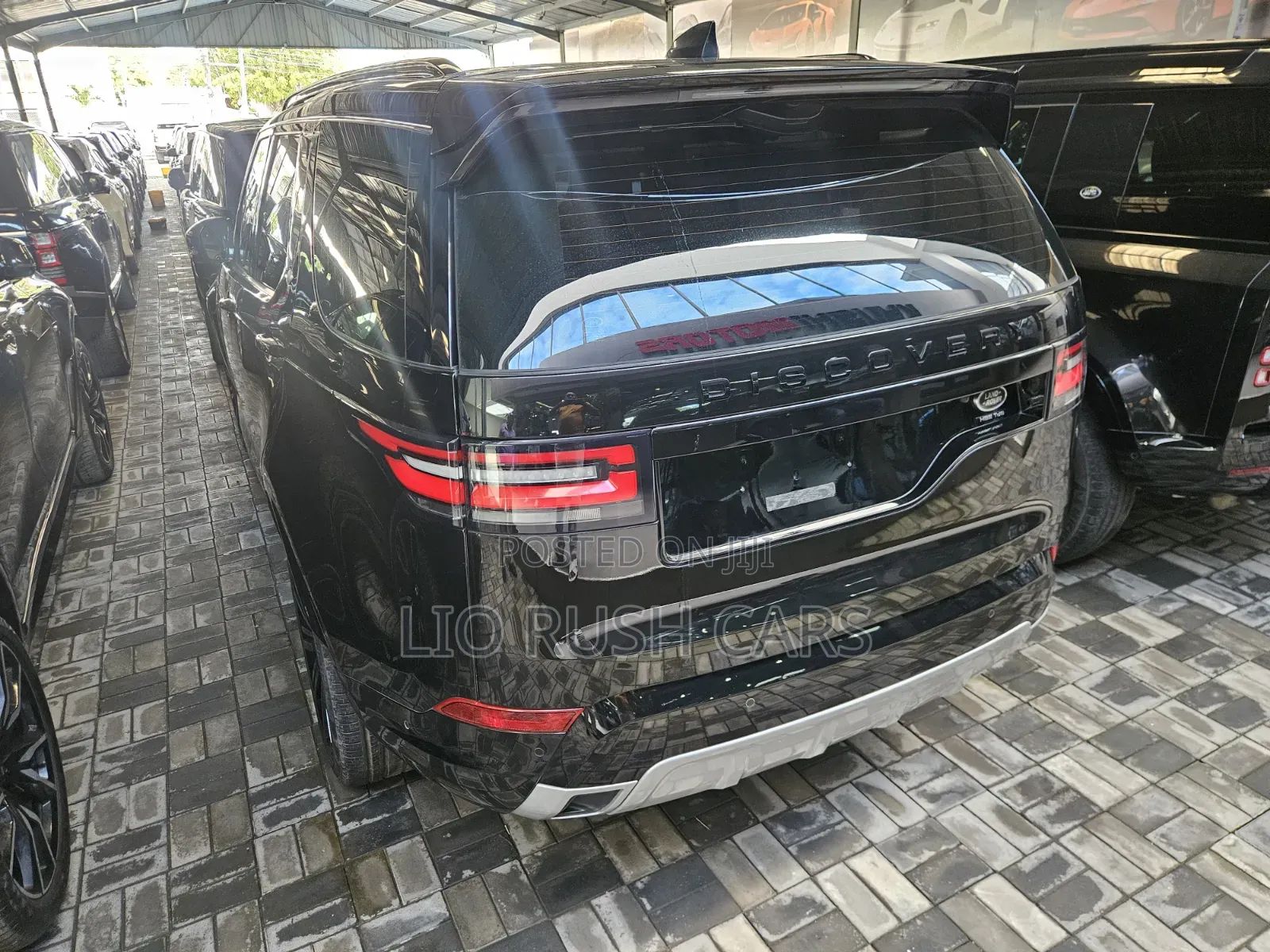 Land Rover Discovery 2020 Black