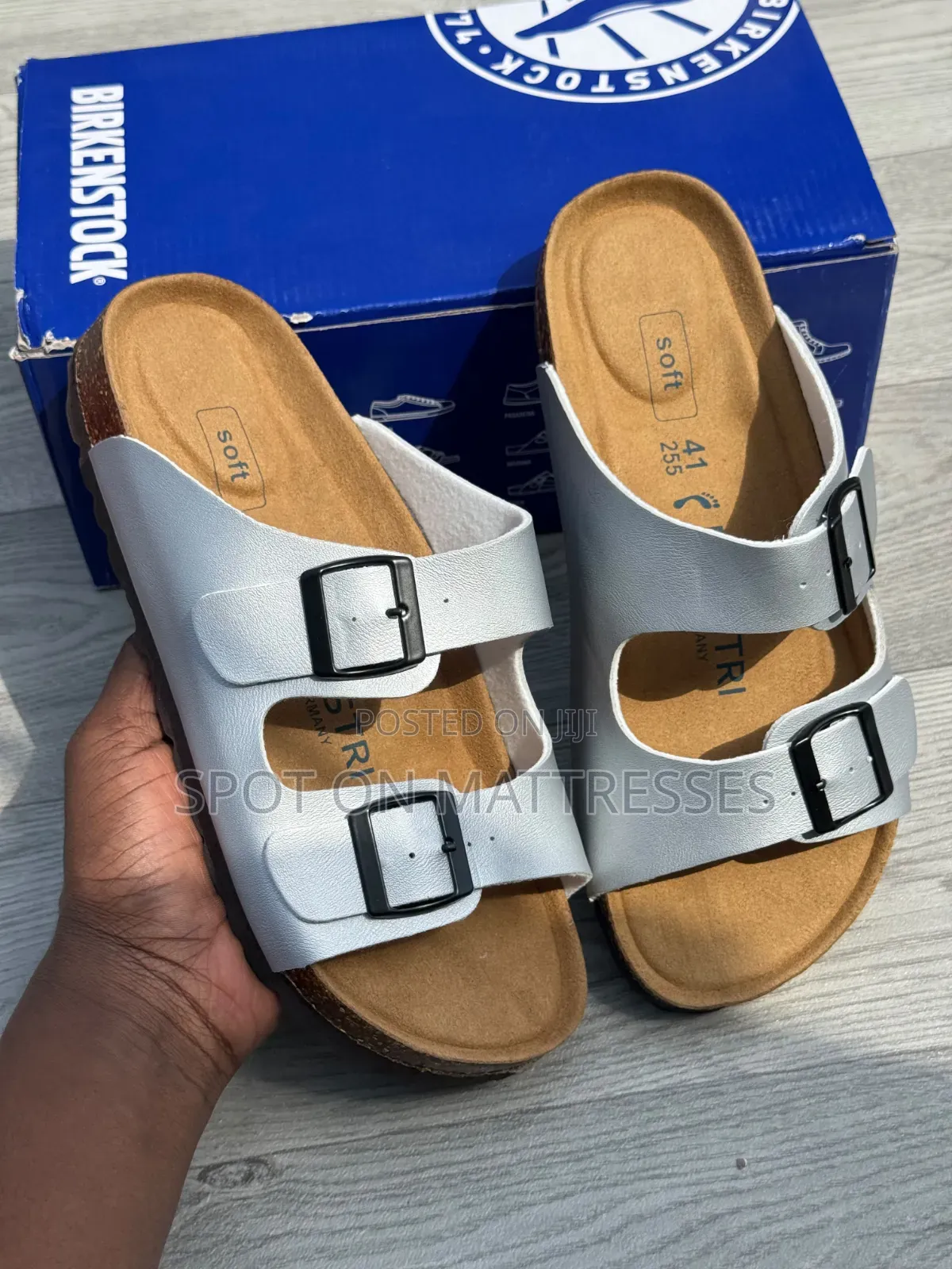 Cork Sandals Unisex Available in Sizes 38-45. Black/Red/Silver/Beige.