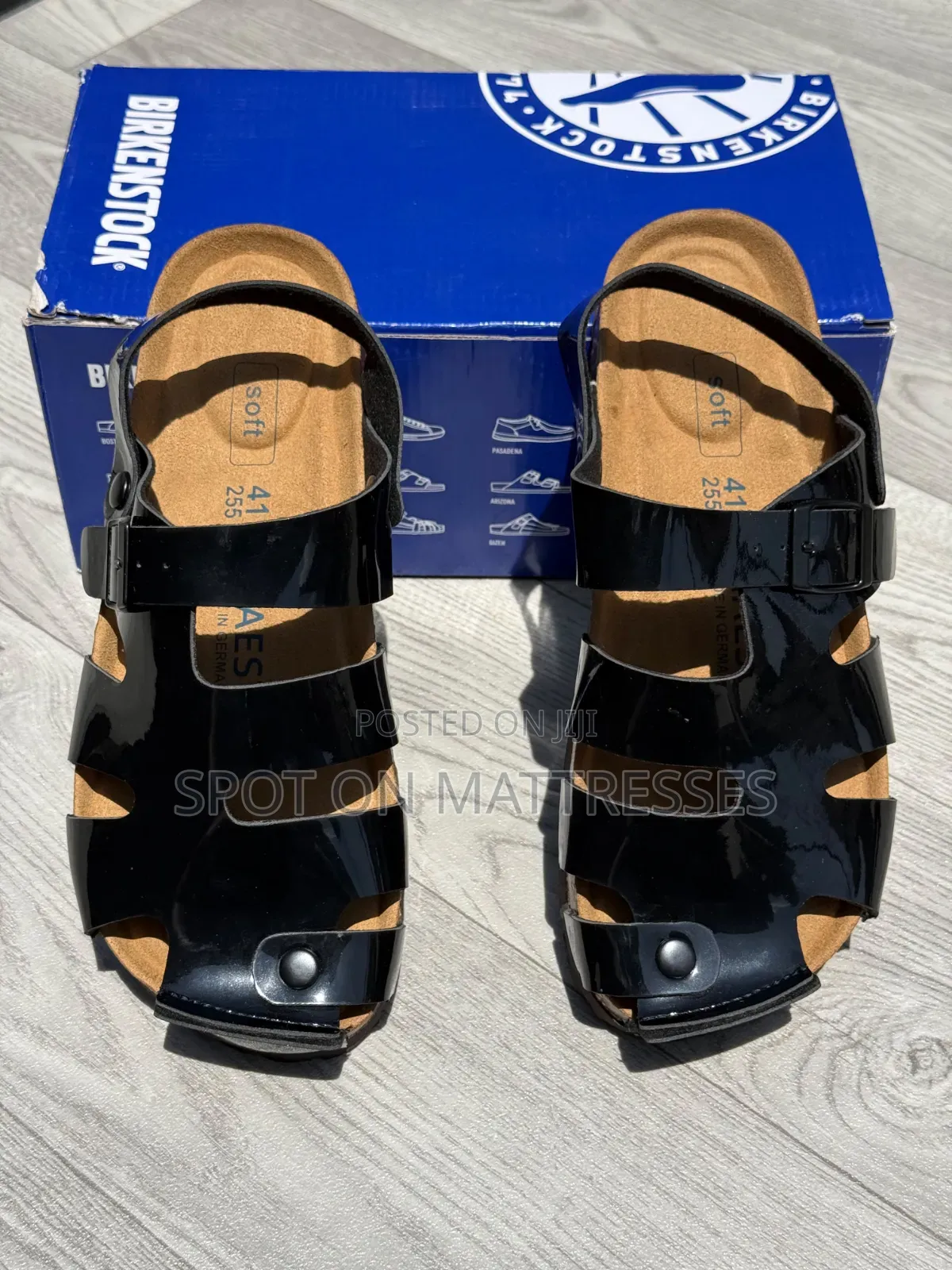Cork Sandals Unisex Available in Sizes 38-45. Black/Red/Silver/Beige.