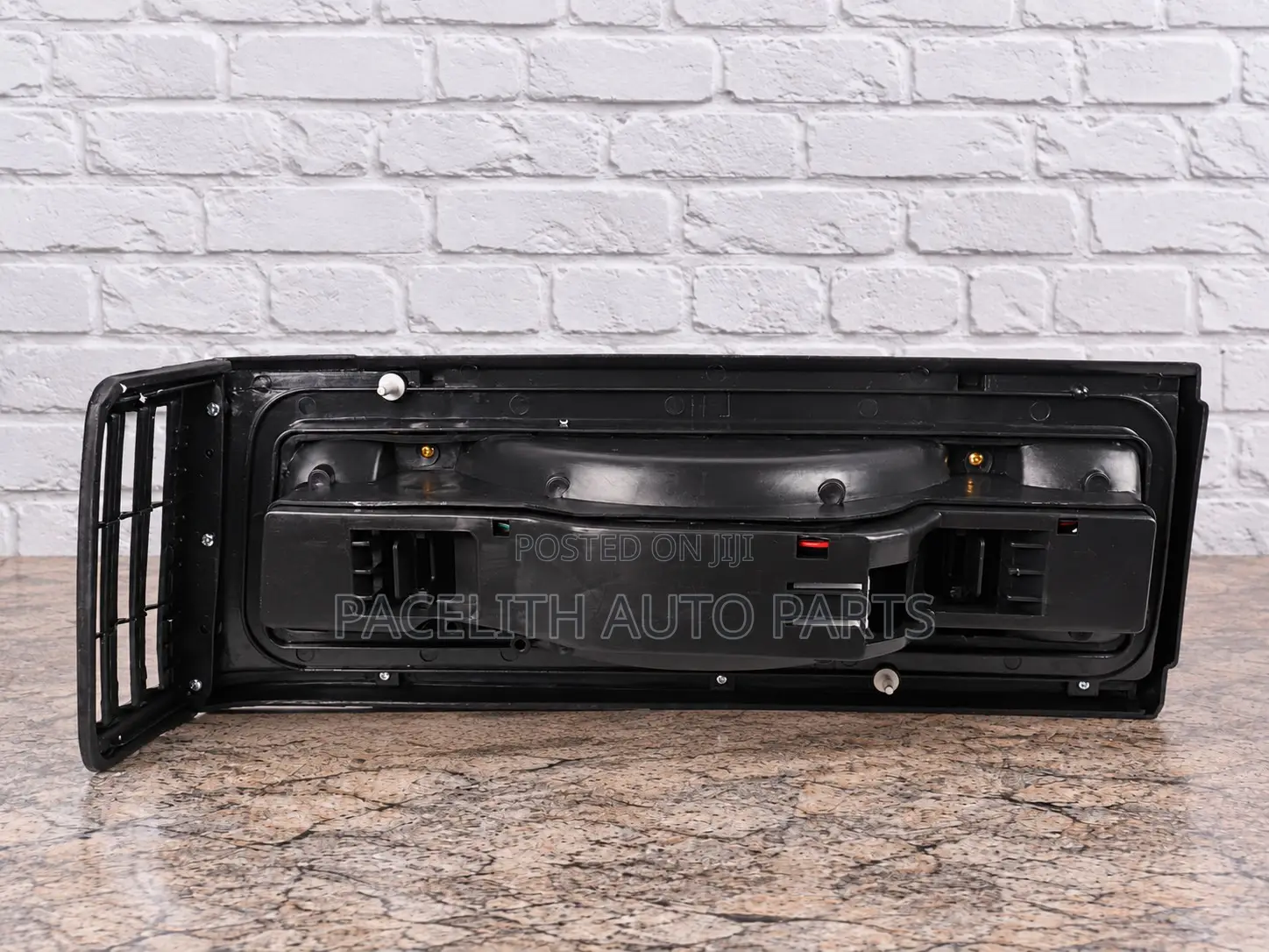 Depo Tail Lamp / Light Nissan Sunny B11 1985 Saloon