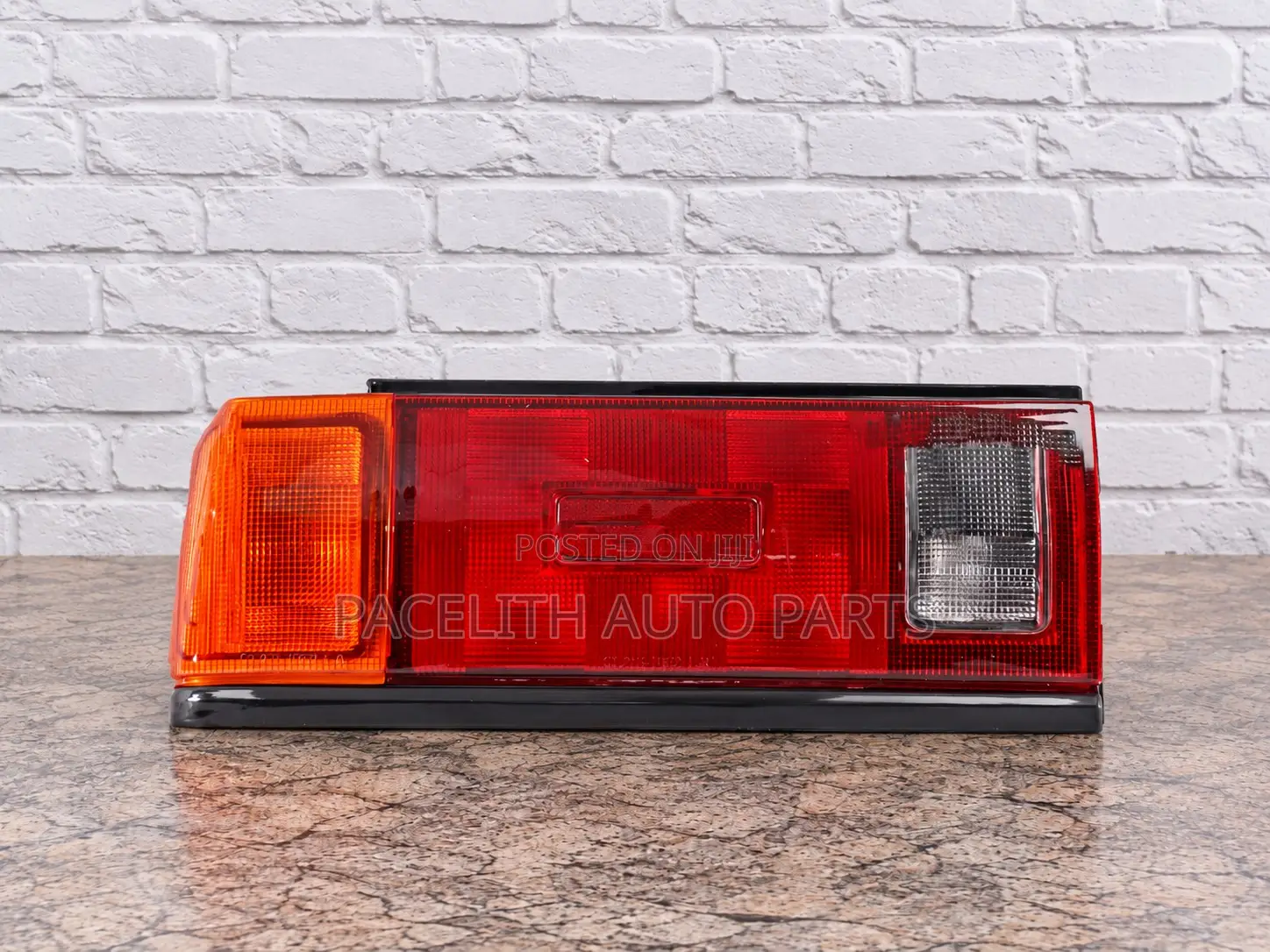 Tail Lamp / Light Nissan Sunny B12 New Model 1989