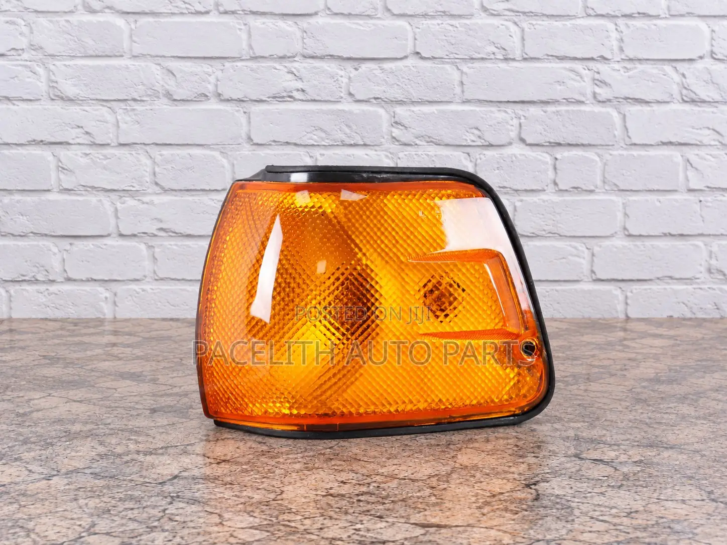 Corner Lamp / Light Nissan Sunny B12 New Model