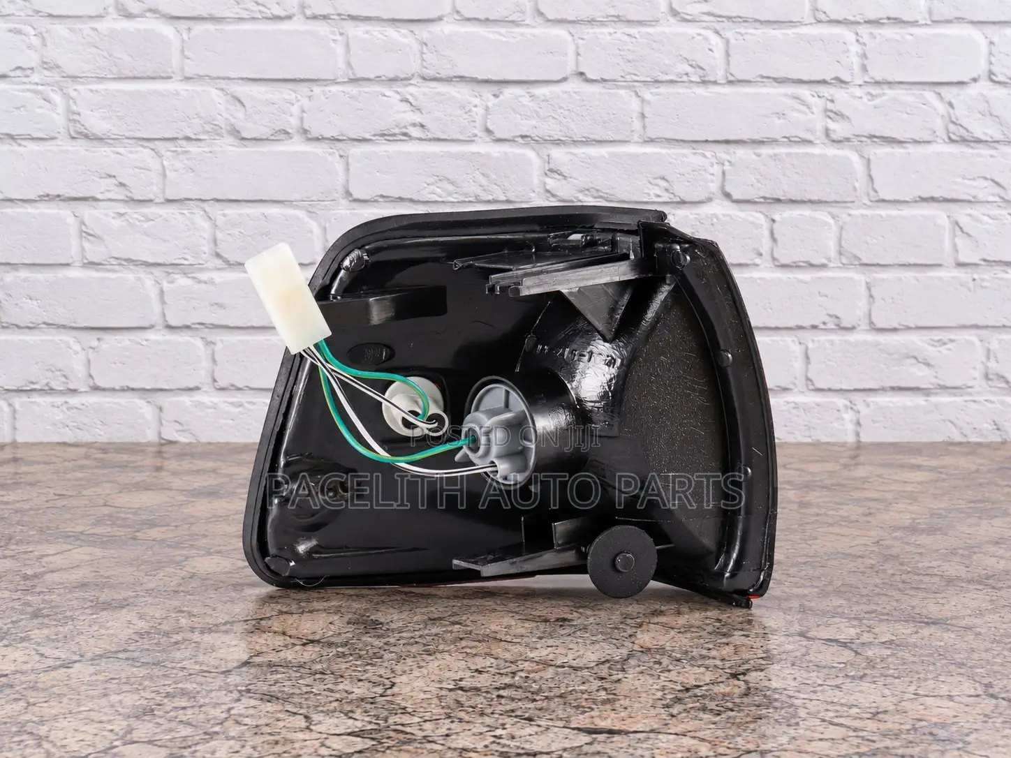 Corner Lamp / Light Nissan Sunny B12 New Model