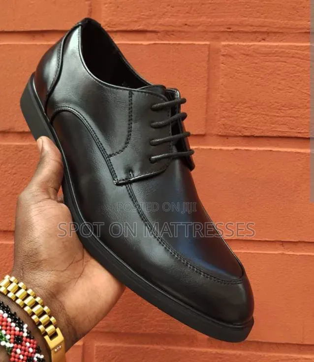 Official Laced Shoes for Men. Sizes 39-45. Countrywide Delivery.