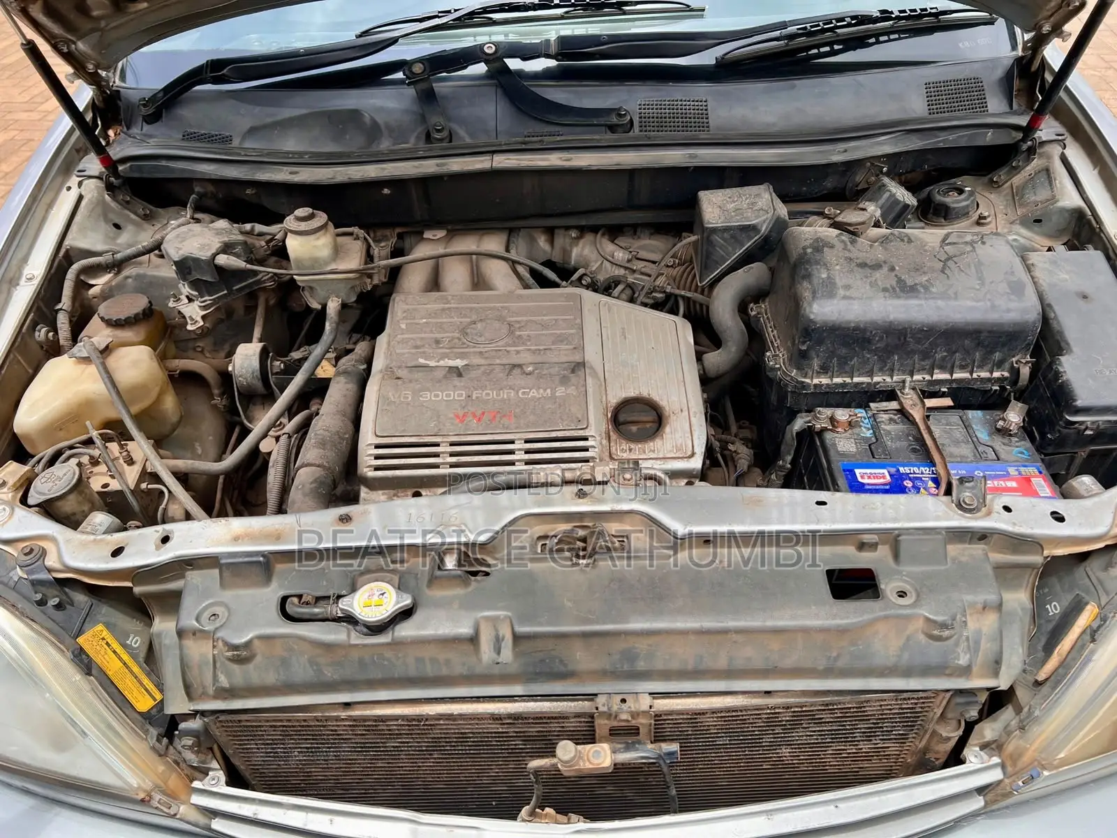 Toyota Harrier 3.0 V6 2001 Silver