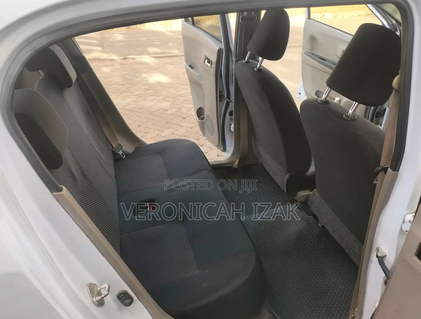 Daihatsu Mira 2016 Pearl