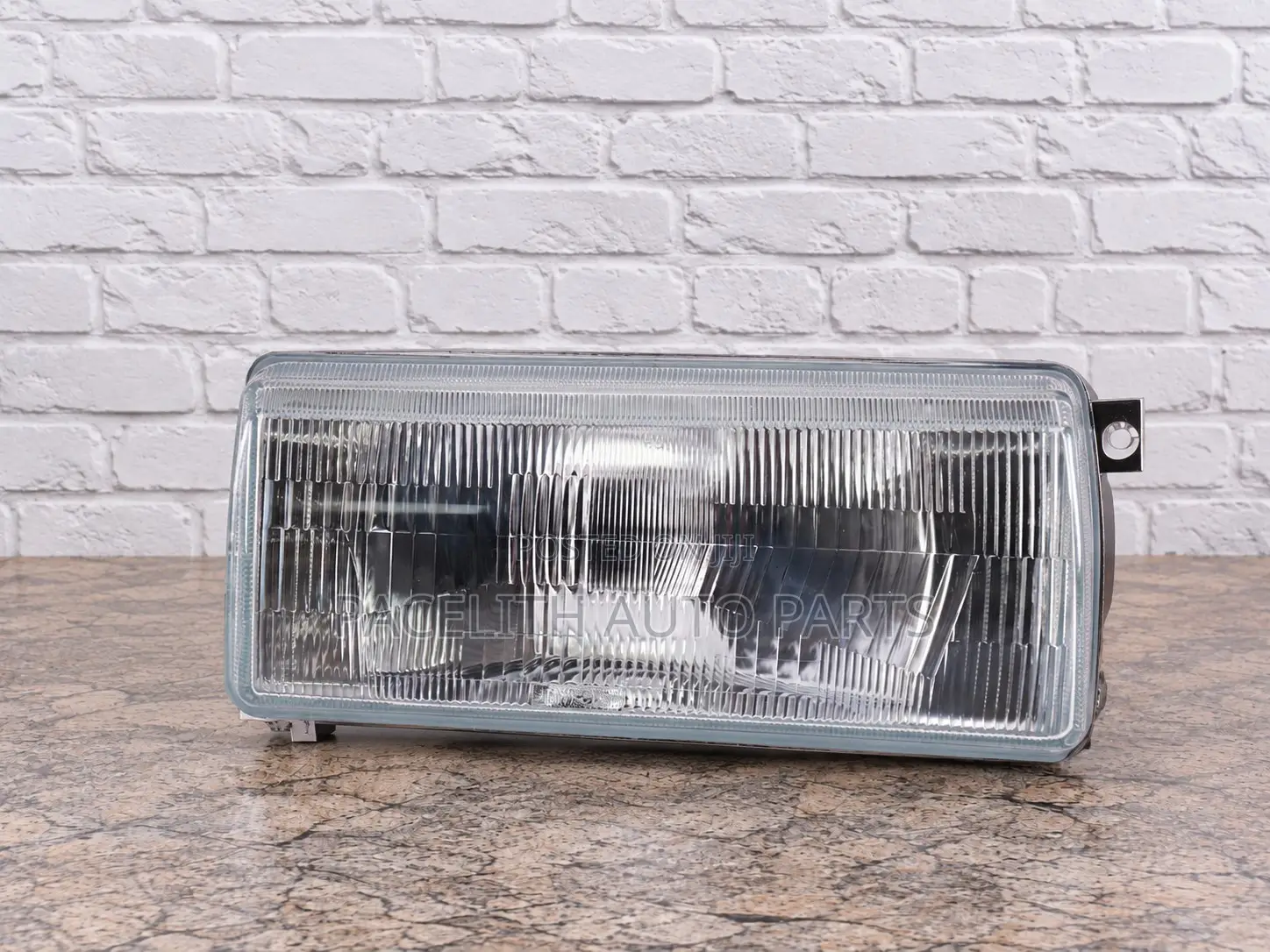Depo Head Lamp / Light Nissan Sunny B12 Old Model