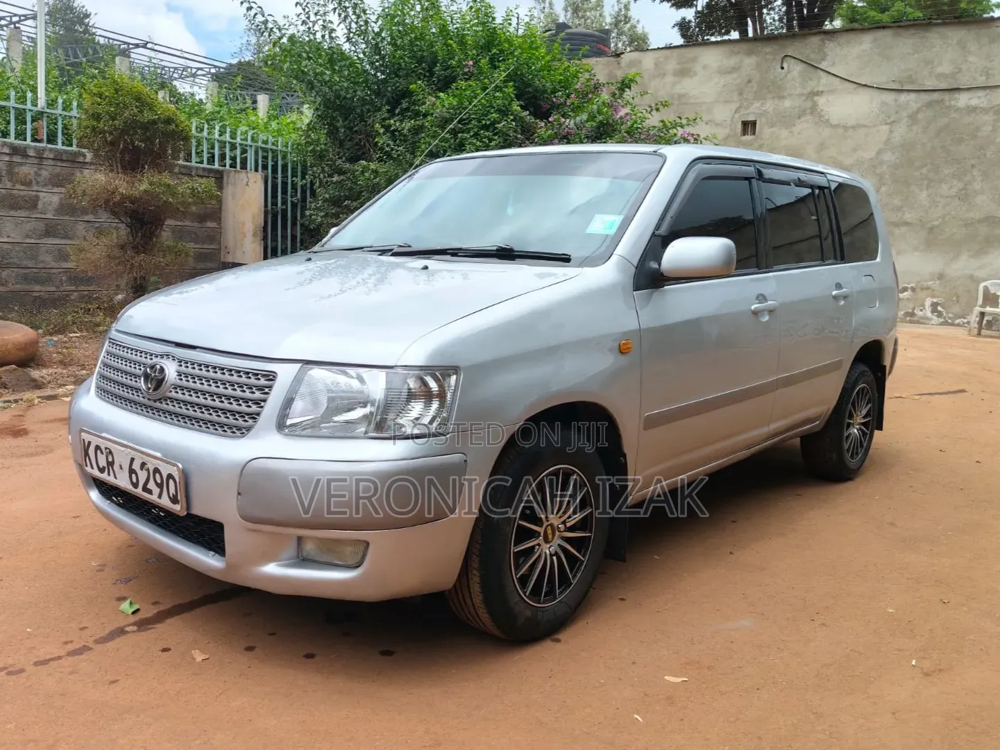 Toyota Succeed 2013 Silver