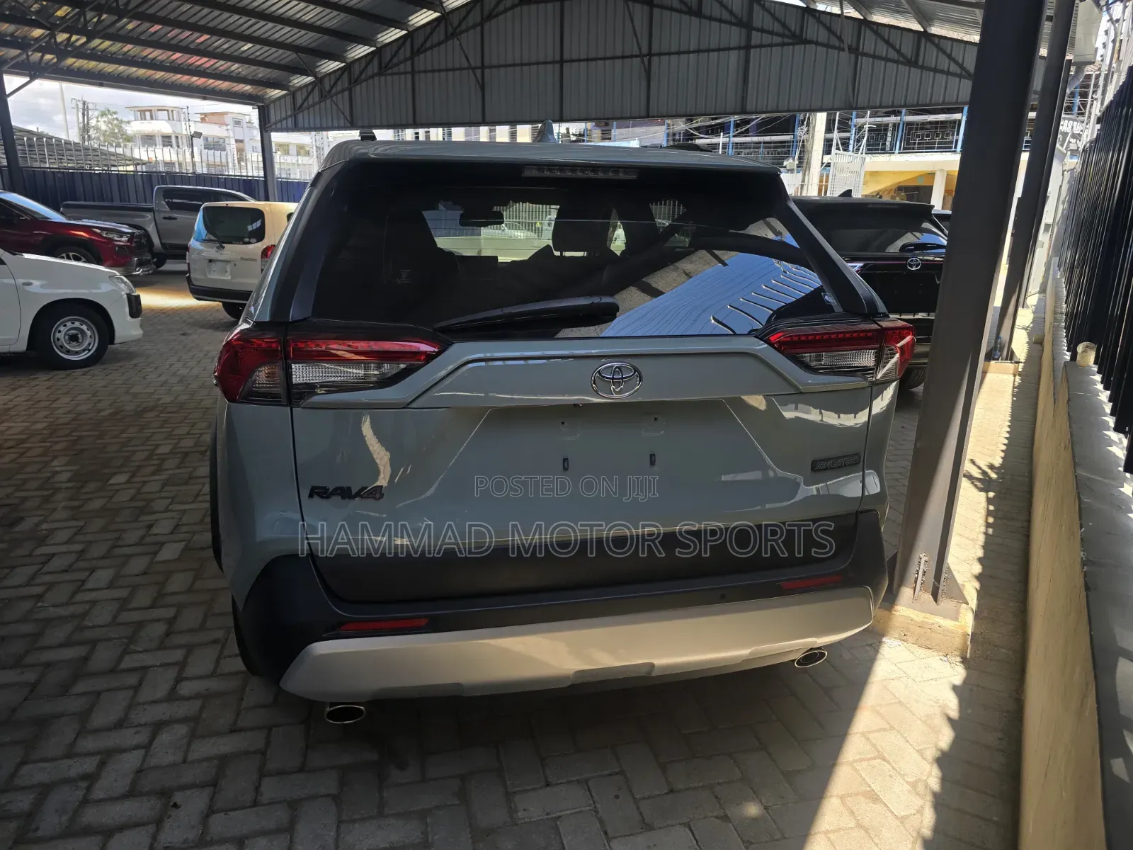 Toyota RAV4 Adventure 2019 Green