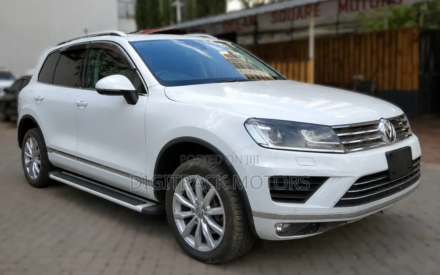 Volkswagen Touareg 2016 White