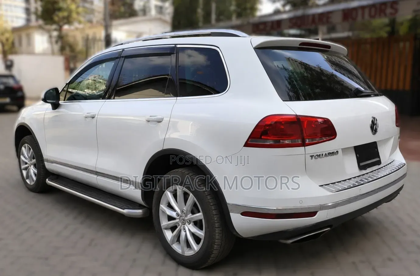 Volkswagen Touareg 2016 White