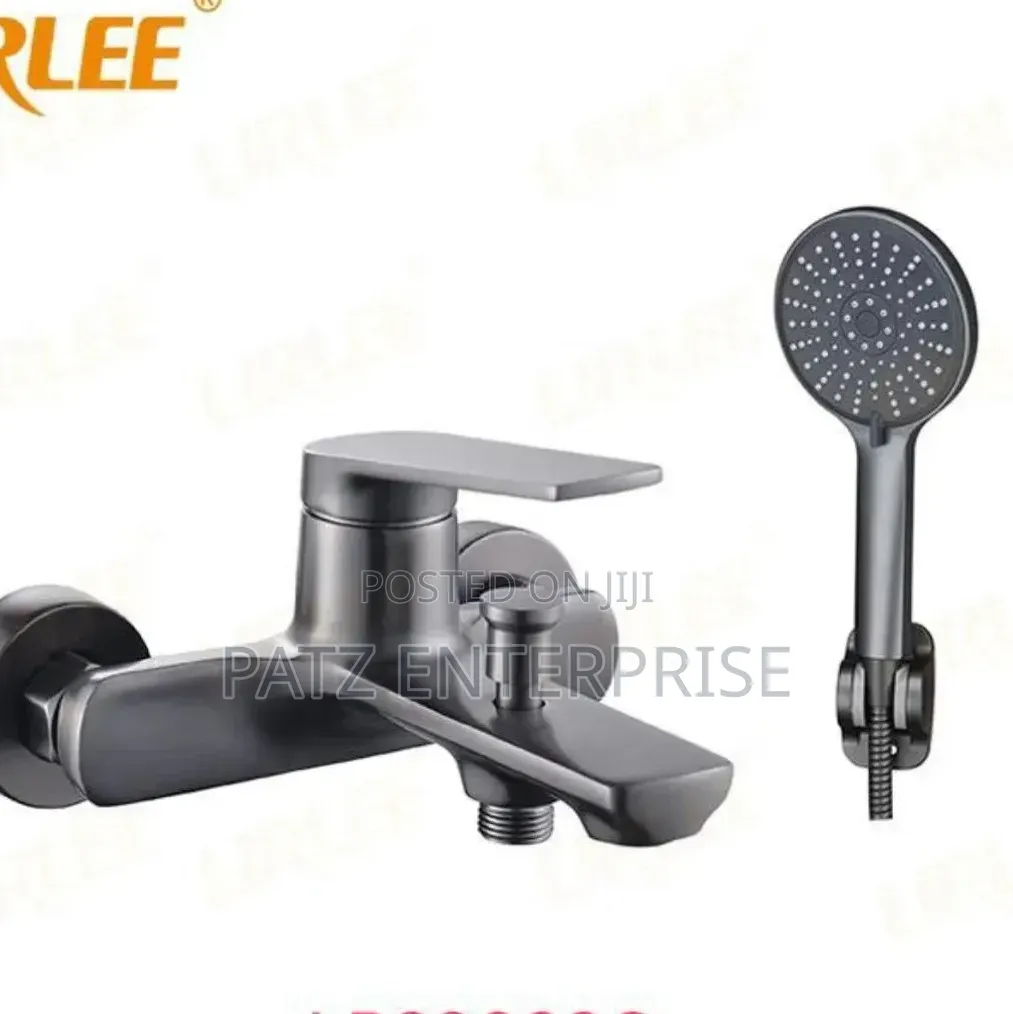 Wall Mounted Bath Mixture Tap