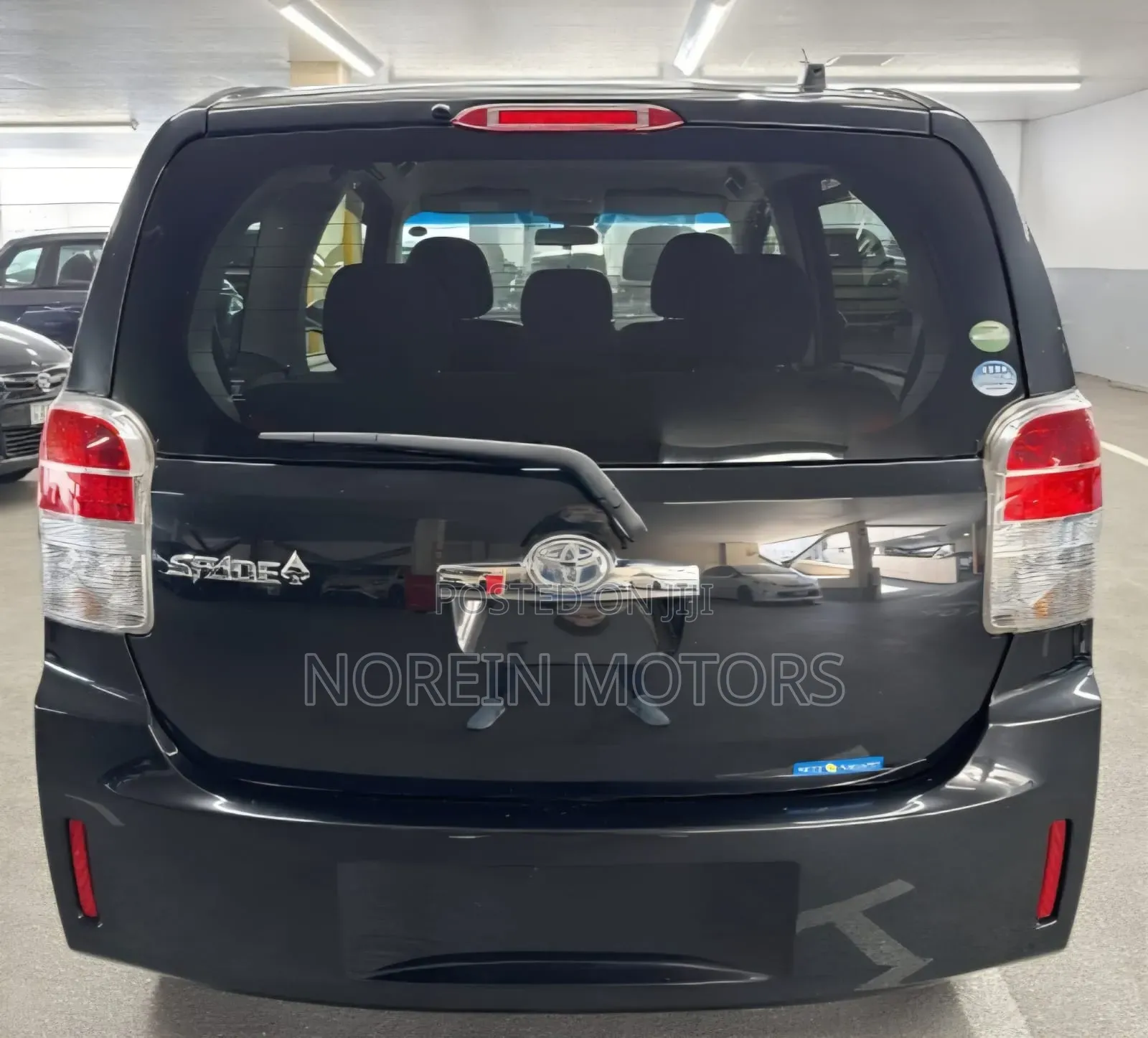Toyota Spade 2019 Black