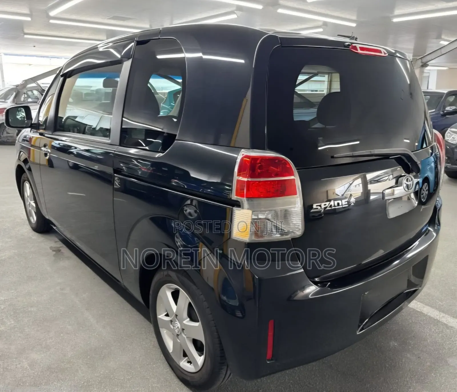 Toyota Spade 2019 Black