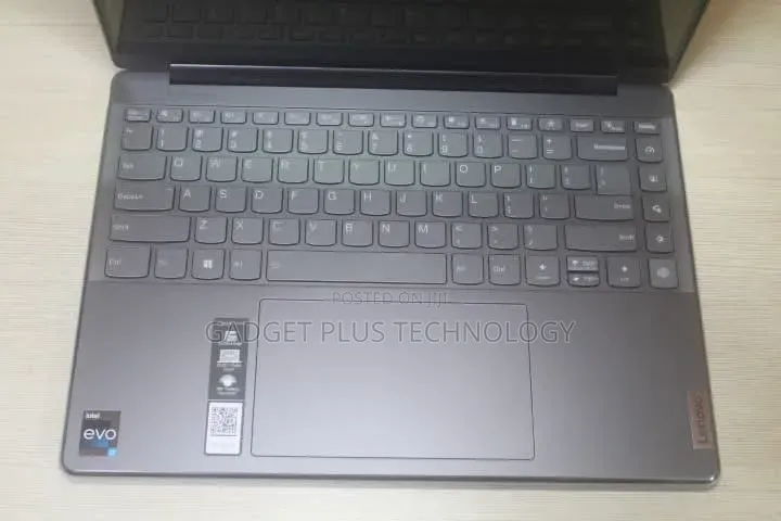 Laptop Lenovo Yoga 9i 16GB Intel Core i7 SSD 512GB